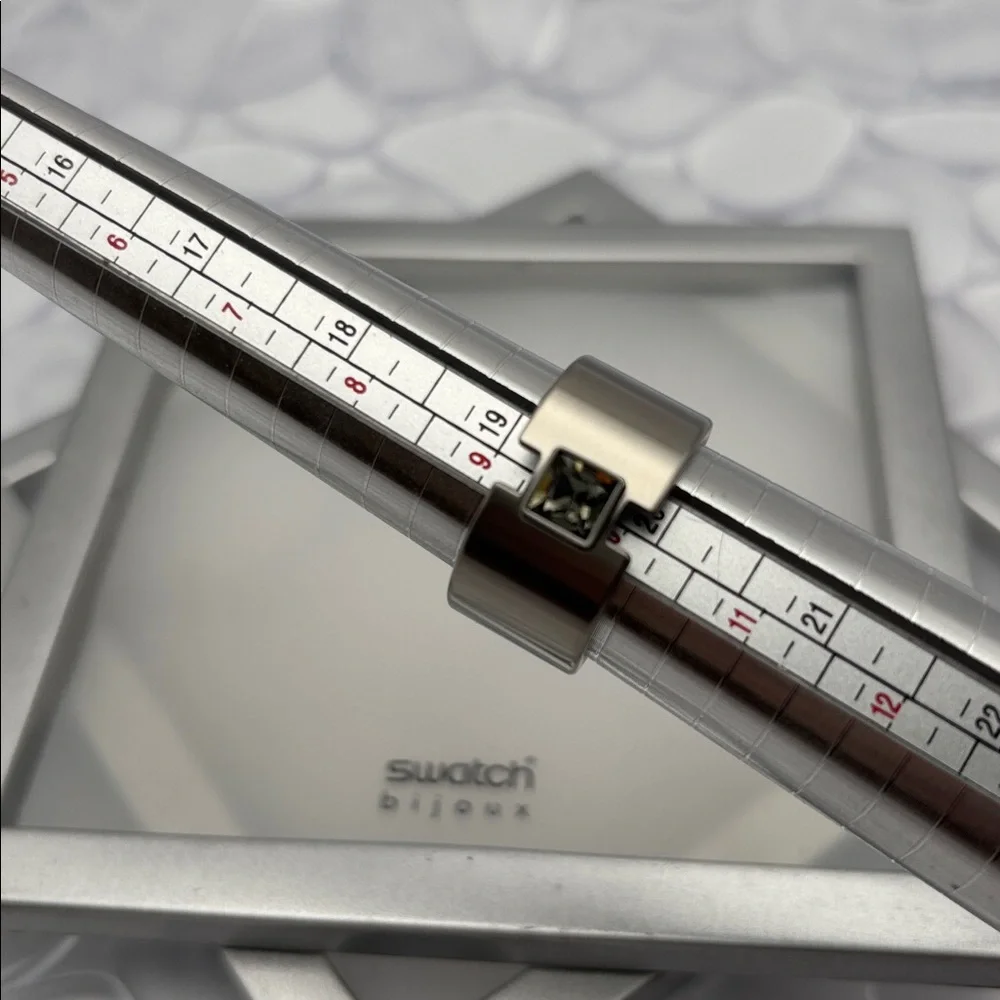 Swatch Bijoux Topic Path Stainless Steel & Smokey Crystal Ring - size 10